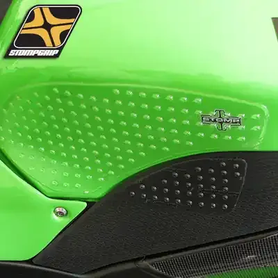 Stompgrip Kawasaki ZX6R 07-08 Traction Pad Tank Kit