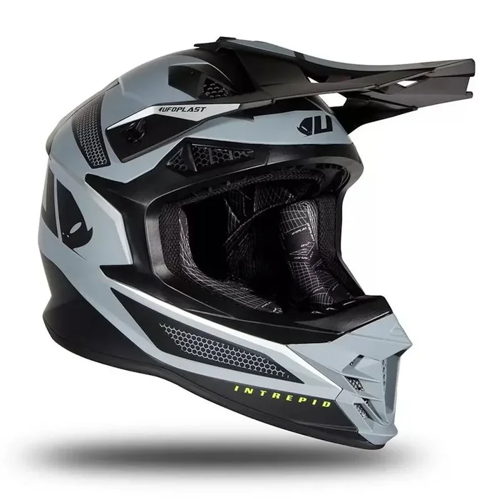 UFO Intrepid Helmet Matt Black
